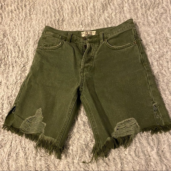 Free People Olive Distressed Jean Shorts - Picture 1 of 5